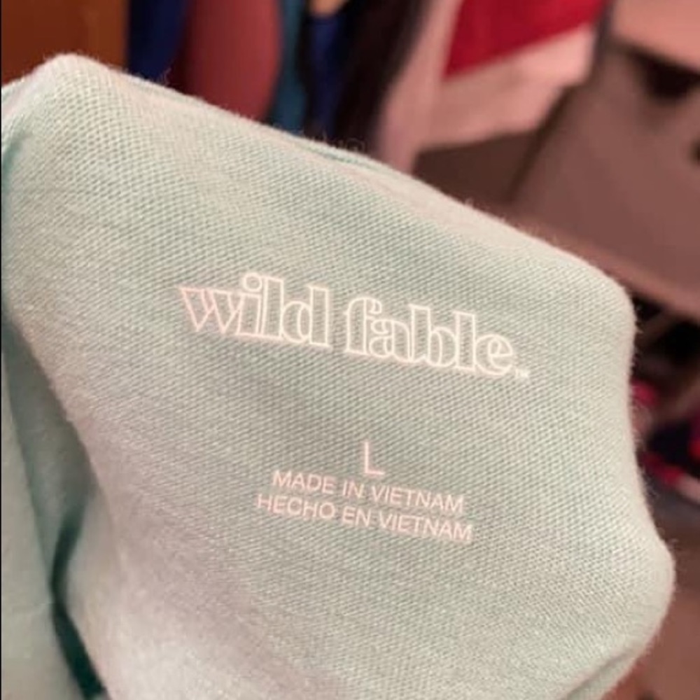 Wild Fable Size L tank top - Picture 3 of 4
